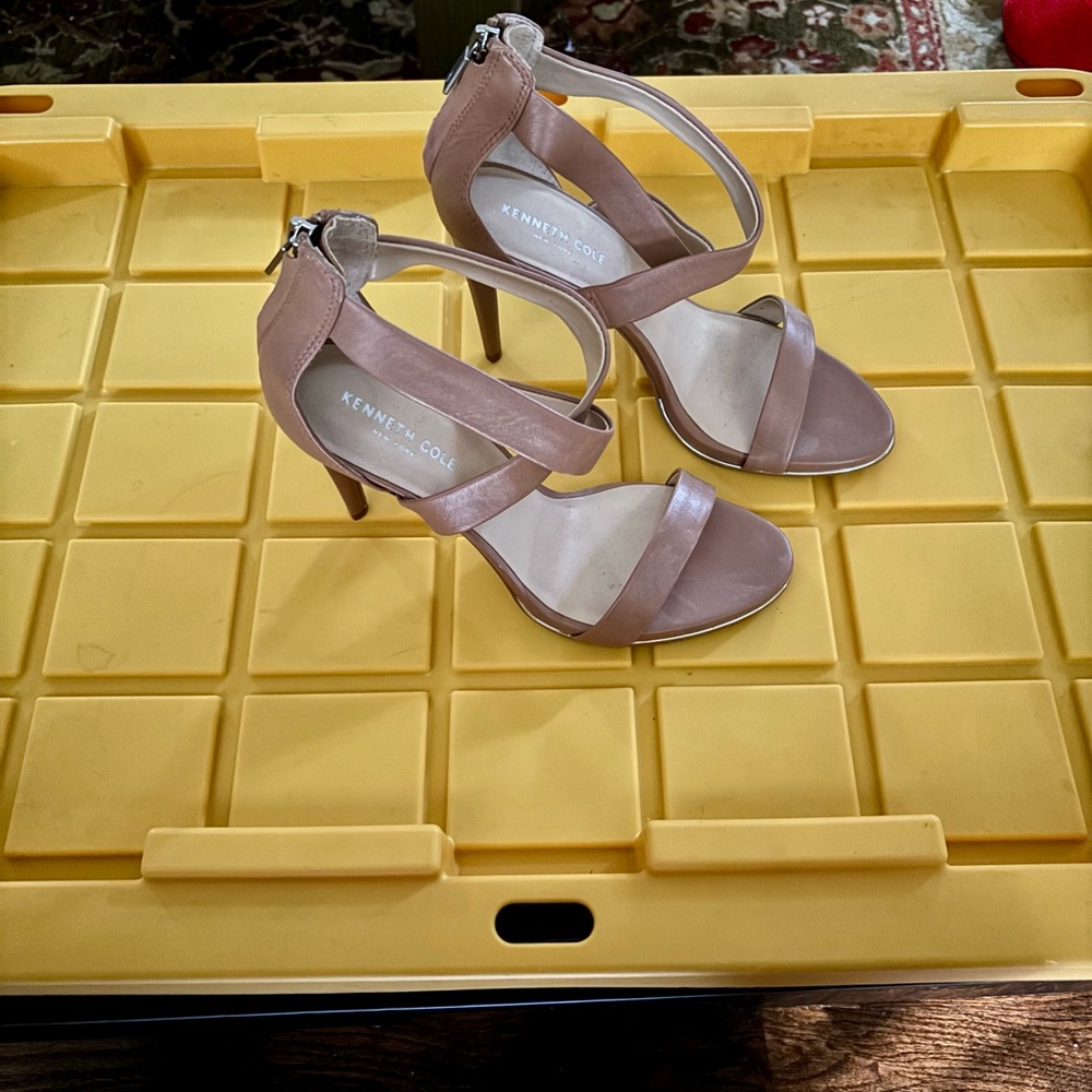 Kenneth Cole Women's Nude Strappy Heels